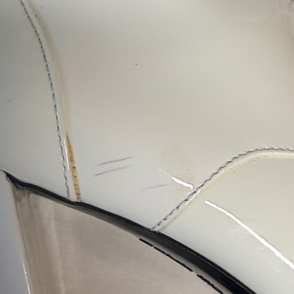 Calvin Klein Patent Leather White Lace-Up Boots Sz 9 - Picture 14 of 15